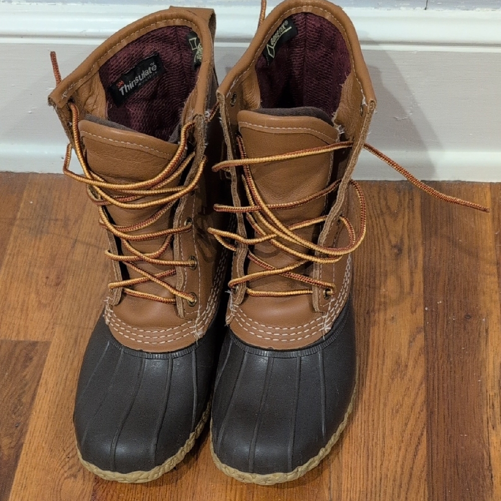 L.L. Bean Thinsulated Leather & Rubber Duck Boots Size 6